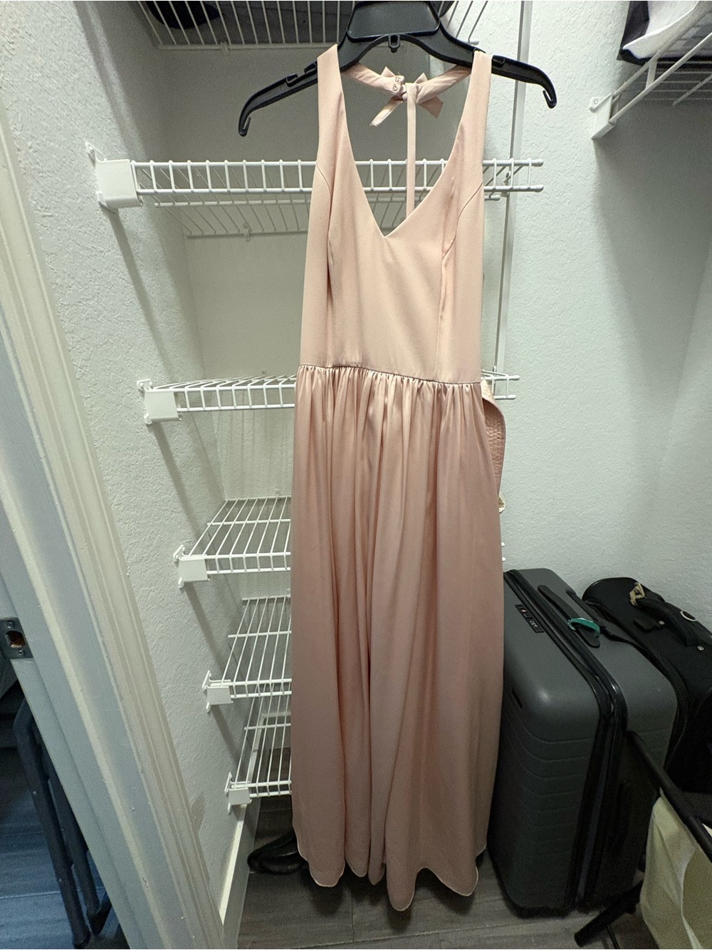 White by Vera Wang Blush Pink V-Neck Maxi Dress